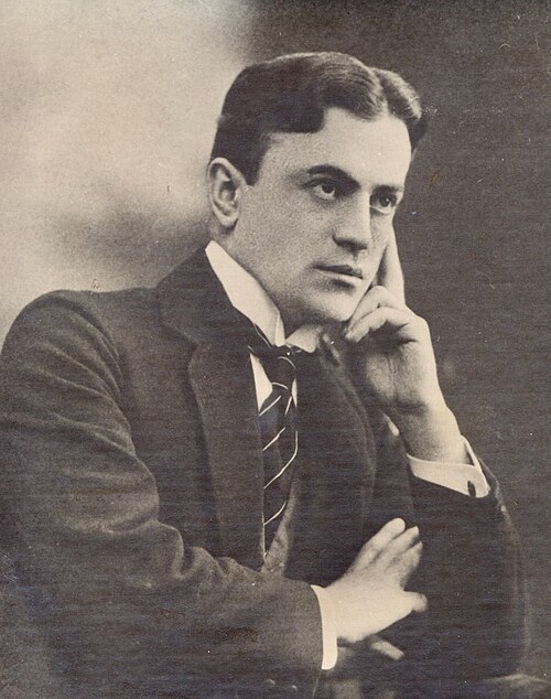Александр Ахметели