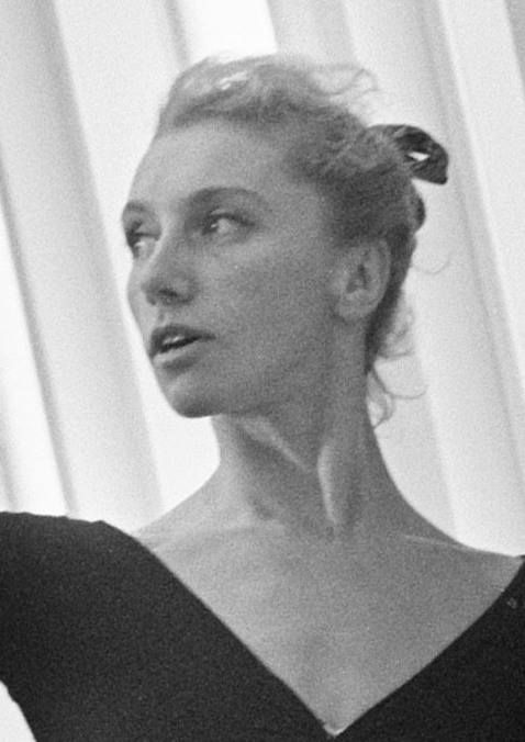 Алла Осипенко