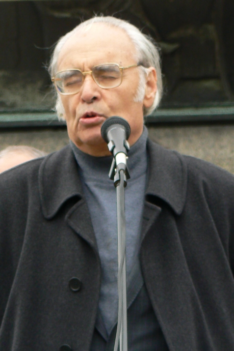 Антон Дончев