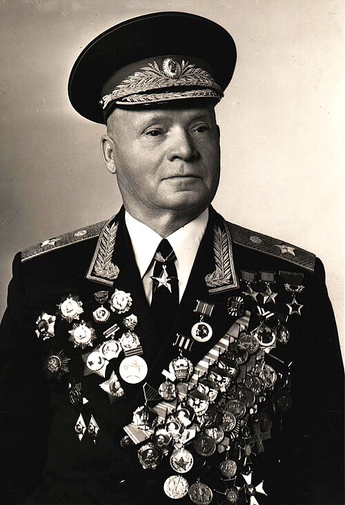 Дмитрий Лелюшенко
