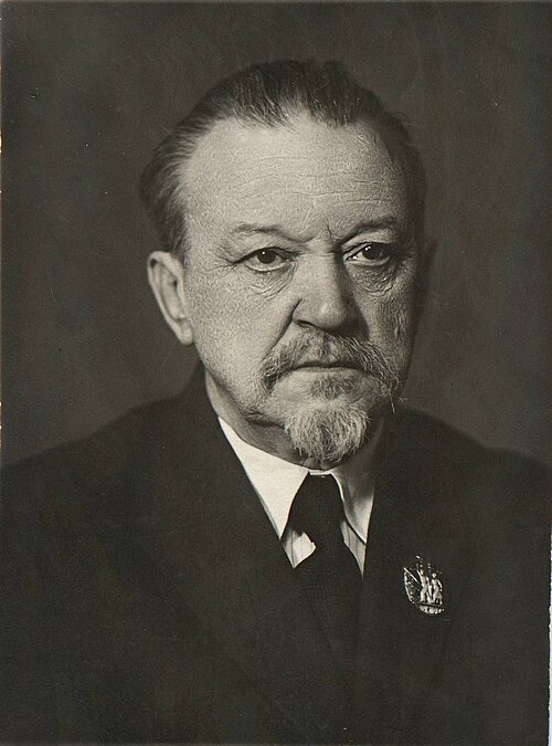 Дмитрий Ушаков
