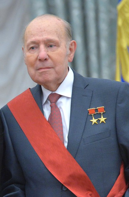 Генрих Новожилов