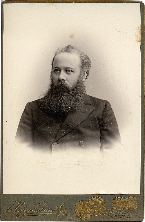 Георгий Морозов