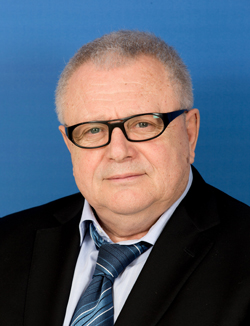 Константин Титов