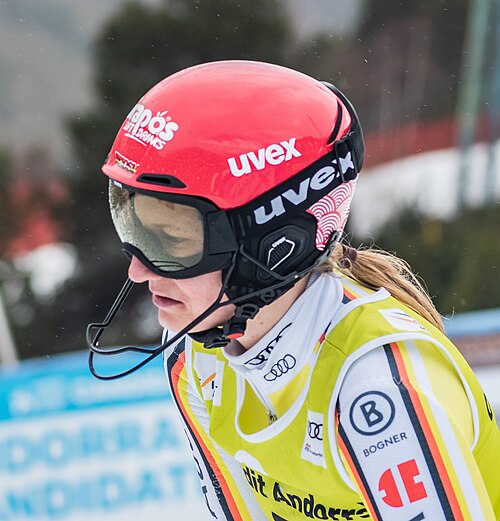 Лена Дюрр