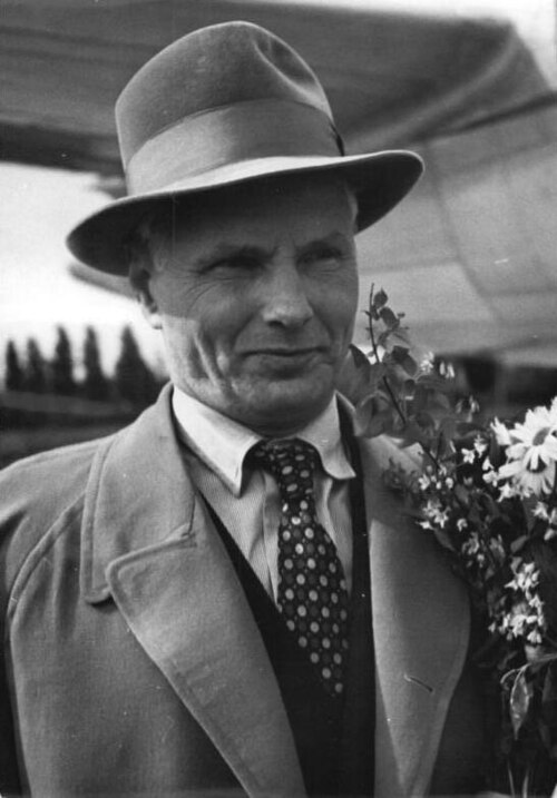 Степан Щипачёв