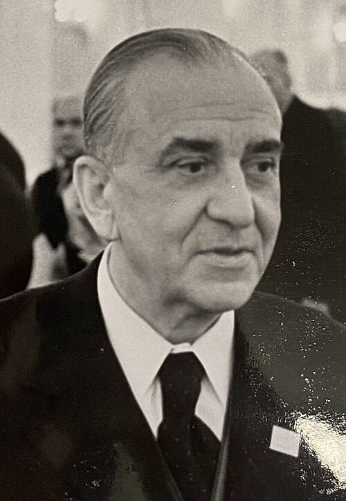 Виктор Гришин